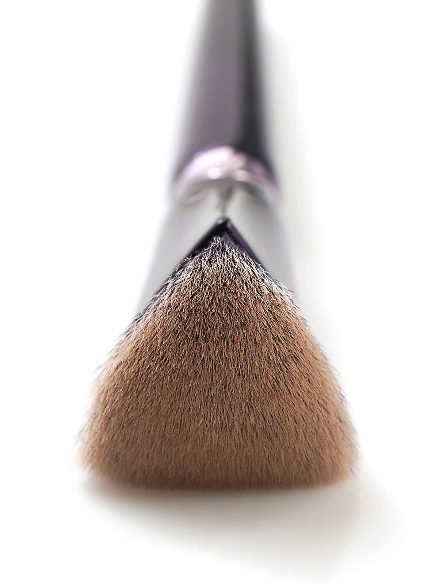 Pinnacle Foundation Brush